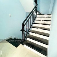 - Mặt Phố Nguyễn Khuyến - Bình Thạnh 40M (5X8)- 6T Căn Góc 2 Mặt Tiền.
- Nhà Mới Xây Đẹp Hiện Đại