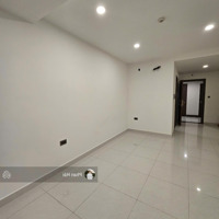 Studio Millennium Q4 Nhà Trống Giá Rẻ 9 Triệu5 32M2 0339587259 Em Hải.