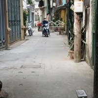Bán Nhà 60M2 Trung Tâm Thanh Xuân Ngõ Siêu Rộng Ở Ngay 4 Tầng 8Tỷ8 Trước Nhà Đá Bóng- Sổ Chính Chủ.