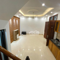 Cho Thuê Nhà Ngọc Thuỵ :10 Tr.