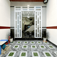 Nhà lầu xây mới 3 phòng ngủ, gần Đài Truyền hình Cần Thơ