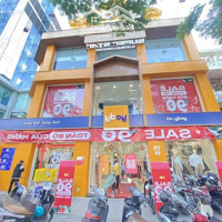 Cho Thuê Nhà Mp Xuân Diệu - Tây Hồ 200M X 5 Tầng, Mặt Tiền 14M, Vị Trí Cực Đẹp, View Hồ Tây.