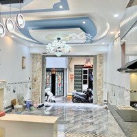 Nhà Đẹp 40M2 Ngang Lớn 4.5M Trần Quý Q11 ~ 4 Tầng ~ 8.2 Tỷ