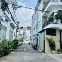 Chỉ 6.5 Tỷ - Bán Nhàhẽm Xe Hơiđất Thánh -Diện Tích53M2 (5.15X11)M - 1 Lầu