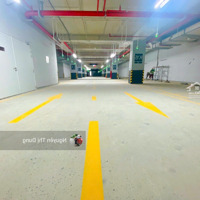 Cần Bán Căn Hộ 3 Phòng Ngủ - 138M2 Giá Chỉ 7.5 Tỷ Bao Phí