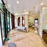 Biệt Thự Sân Vườn Khu Đtm Dịch Vọng - Vị Trí Siêu Vip - Tặng Full Nội Thất Nhập Khẩu Cao Cấp 20 Tỷ.