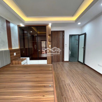 Chính Chủ Bán Nhà Khương Đình, Thanh Xuân - Sát Ngã Tư Sở- Ngõ Vào Nhà Thẳng Tắp- Ở Luôn.