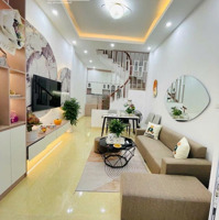 Lô Góc - 30M Ra Ô Tô - Dân Xây Chắc Chắn - Giá Giẻ Giật Mình - Nội Thất Đầy Đủ, Xịn.