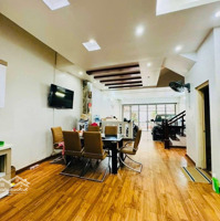 Hiếm Vip Hai Bà Trưng - Phân Lô Thông Các Ngả - 2 Ô Tô Ngủ Trong Nhà - Nhà Đẹp Long Lanh - Xịn Xò