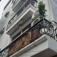 Nhà Đẹp Thịnh Liệt Hoàng Mai - Ngõ To Ba Gác Tránh - Gần Ngay Ôtô Đỗ Ngày Đêm - Full Nội Thất .