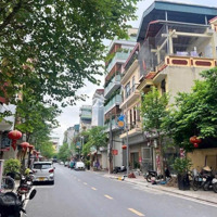 Bán Đất 2 Mặt Tiền Tại Long Biên,Diện Tích30M2 Giá Cực Kỳ Hấp Dẫn Chỉ Nhỉnh 4 Tỷ. Liên Hệ: 0365904086