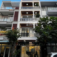 Bán Nhà Mặt Phố Tại Phan Khiêm Ích, 16,5 Tỷ, 100M2, 6 Phòng Ngủ 5 Vệ Sinh Chính Chủ, Giá Ưu Đãi