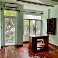 Cho thuê nhà 3 tầng, đường Thanh Thủy, Hải Châu, Đà Nẵng. Diện tích 53m2. Giá 12 triệu/tháng