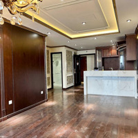 Bán Gấp Quỹ Căn 3 Ngủ 82M2, 87M2, 120M2 Full Nt Cao Cấp Giá Chỉ Từ 6,85 Tỷ Tại Hc Golden City