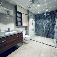 Mặt Phố Lạc Long Quân - Vị Trí Đẹp - Kinh Doanh Đỉnh Cao - Sau Nhà Là Hồ Tây Chỉ Nhỉnh 30 Tỷ
