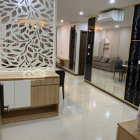 Bán Gấp Căn Hộ 3Pn 2 Vệ Sinh 97M2 , 2 Ban Công Tầng Cao View Đẹp Giá Tốt Liên Hệ: 0938990005