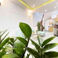 Bán nhà đẹp Trịnh Công Sơn, Tây Hồ, gần ô tô, kinh doanh, 55mx4t, 16 tỷ, 0985696268