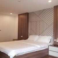 Cho thuê căn hộ 3PN rống tới 170m2 tại Trịnh Công Sơn, Tây Hồ, nội thất cao cấp, hiện đại