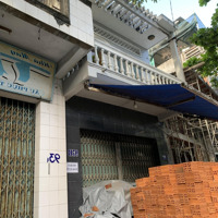Cần Tìm Chủ Mới Cho Căn Nhà Mặt Phố
