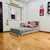 BÁN NHÀ NGÕ THỊNH QUANG.QUẬN ĐỐNG ĐA,NGÕ THẲNG -THÔNG BA GÁC- GẦN Ô TÔ