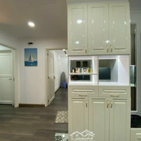 Bán Căn Hộ 2 Phòng Ngủ 1 Vệ Sinhtại Kingston Residence, 4,7 Tỷ, 60M2, Phú Nhuận, Liên Hệ: 0902.500.765