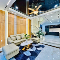 Nhà Gò Vấp Giá Siêu Hời Tại Đường Phan Huy Ích, Phường 15. Gần Emart Giá Chỉ 2Tỷ650.