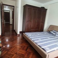 Bán Nhà Phố Hoàng Cầu View Công Viên , Mặt Tiền Kinh Doanh 55M2 5 Tầng 26 Tỷ Nội Thất Tiền Tỷ.