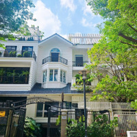 Cho Thuê Biệt Thự Saigon Pearl - Vị Trí Đắc Địa, Tiện Ích Đầy Đủ