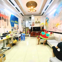 Bán Nhà 1 Trệt 1 Lầu Mặt Tiền Vừa Ở Vừa Kinh Doanh,Gần Sân Vận Động Dĩ An,Giá Rẻ