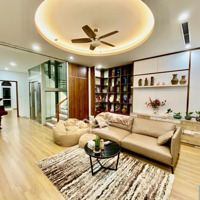 Bán Nhanh Lk Louis City - Đẳng Cấp - Sang Chảnh -Nội Thất Trị Giá Bán 5 Tỷ - 2 Mặt Thoáng Trước Sau