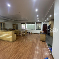 Bán Nhà Yên Hòa , Giá Tốt , Tòa Nhà Vừa Ở Vừa Kinh Doanh Văn Phòng , Vỉa Hè, Thang Máy, Ôtô Tránh.