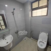 Cho Thuê Phòng Khép Kín 35M2 Giá Bán 4 Triệu Có Thang Máy.