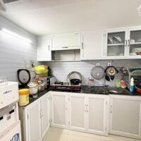 Cực hiếm chỉ 1,7 tỷ nhà 2 tầng 25m2 ngay chợ Cao Thắng, Hạ Lý, Hồng Bàng