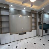 Chính Chủ Cần Bán Nhà Ngay Xuân Đỉnh - 30M2 5 Tầng - Giá Đẹp Chỉ 5,25 Tỷ