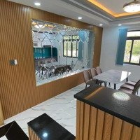 Bán Nhà Hxh, Đường Trần Hưng Đạo. Q1. Dt: 3 X 10, 4 Tầng. Giá: 10.5 Tỷ. Cho Thuê 36 Triệu/ Tháng.
