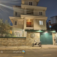 Bán Biệt Thự Đẹp Tại Đường Nguyễn Thành Ý, 100 Tỷ, 239M2, Giá Cực Chất, View Đẹp
