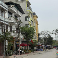 Đất Mặt Ngõ Quỳnh 35Mmặt Tiền5M Đg Oto Tránh