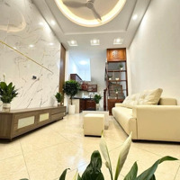 Bán Nhà Phố Thành Công, Lô Góc 2 Thoáng Full Nội Thất, Ngõ Ô Tô Tránh, Cách Ô Tô 46M,Diện Tích37M2 * 5T