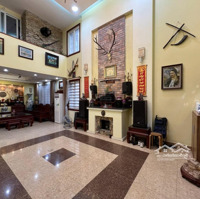 Nhà 125M2 Lô Góc, Mặt Phố, Ô Tô Tránh Phố Tư Đình - Long Biên
