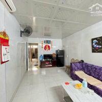 Tôi cần Bán nhà số 6 Tập Thể Xây Lắp Hóa Chất Nhật Tảo 57m2 x 3 tầng sổ đỏ chính chủ 4,5 tỷ
