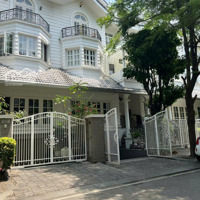 Cho Thuê Villa 400M2 Có Nội Khu Ven Sông, Kế Bên Sunwah, Nguyễn Hữu Cảnh, Bình Thạnh Để Ở, Spa, Vp