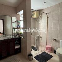Cho thuê biệt thự Thảo Điền, 350m2, 3 tầng, sần vườn, hồ bơi, 4PN, khu an ninh