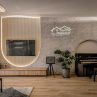Cho Thuê Căn Hộ 112M2, 2Pn+1 2 Vệ Sinh Full Nội Thất Sang Trọng Giá Bán 27 Triệuiệu/Tháng Bao Ô Xe- Celadon City