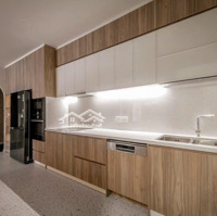 Cho Thuê Căn Hộ 112M2, 2Pn+1 2 Vệ Sinh Full Nội Thất Sang Trọng Giá Bán 27 Triệuiệu/Tháng Bao Ô Xe- Celadon City