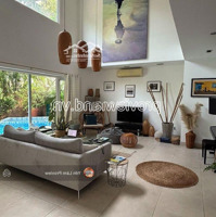 Cho Thuê Biệt Thự Thảo Điền, 350M2, 3 Tầng, Sần Vườn, Hồ Bơi, 4 Phòng Ngủ Khu An Ninh