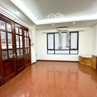 Hiếm! Phân Lô Phố Nguyên Hồng, Đống Đa - Ô Tô Chạy Vòng Quanh - 16 Tỷ