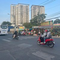 -Diện Tích : 8 X25 Đường Lớn Ô Tô Đi Lại Thoải Mái .