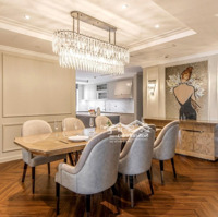 (Chính Chủ) Bán Căn Góc Đông Nam 3 Phòng Ngủ- 2 Vệ Sinh182M2, 3 Phòng Ngủ Đều Có Ánh Sáng. Giá Bán 17 Tỷ Royal City