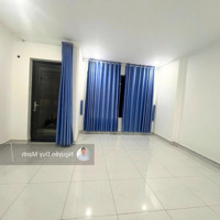 Bán Gấp Nhà Oasis 2 Mặt Tiền Đã Hoàn Thiện 80M2 Bao Sổ Giá Full 1,9Tỷ Cho Thuê Từ 9- 10 Triệu/Tháng