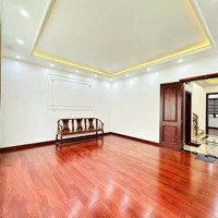 C.h.o T.h.u.ê N.h.à Ngõ To Lạch Tray Ô Tô Đỗ Cửa - 80M2